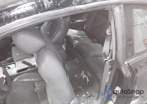 2004 Toyota Camry Solara Sle V6 z USA, uszkodzony, nr VIN 4T1CA38P54U012880